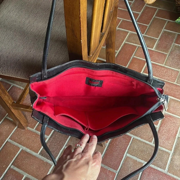 Black HOBO Leather Shoulder Bag - Picture 3 of 7